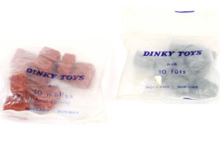Lot 221 - DINKY TOYS (FRANCE) (2)