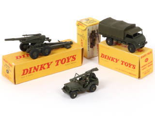 Lot 257 - DINKY TOYS (FRANCE) (3)