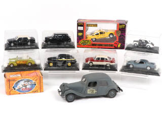 Lot 46 - DIVERS (10)