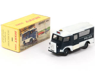 Lot 399 - DINKY TOYS (FRANCE) (1)