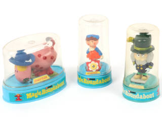 Lot 181 - CORGI TOYS (GB) (3)