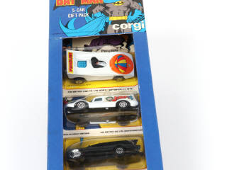 Lot 155 - CORGI TOYS (GB) (1)