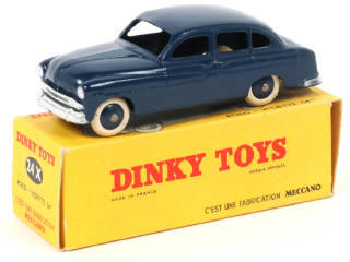 Lot 326 - DINKY TOYS (FRANCE) (1)