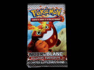 Lot 92 - POKEMON COMPANY (USA) (1)