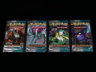 Lot 192 - POKEMON COMPANY (USA) (4)