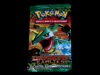 Lot 129 - POKEMON COMPANY (USA) (1)