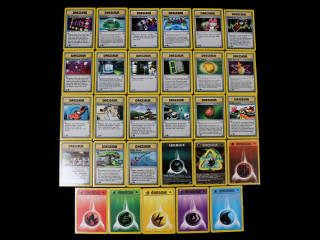 Lot 75 - POKEMON COMPANY (USA) (111)