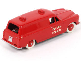 Lot 229 - CLUB DINKY FRANCE (1)