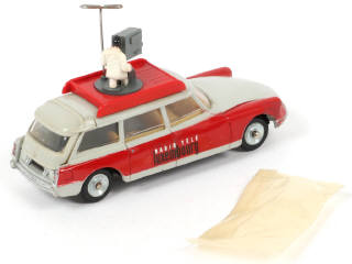 Lot 155 - DINKY TOYS (FRANCE) (1)