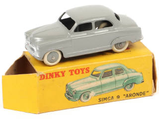 Lot 105 - DINKY TOYS (FRANCE) (1)
