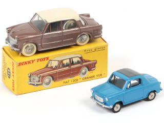 Lot 172 - DINKY TOYS (FRANCE) (2)