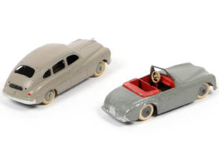 Lot 192 - DINKY TOYS (FRANCE) (2)