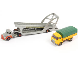 Lot 184 - DINKY TOYS (FRANCE) (2)