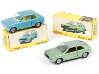Lot 279 - DINKY TOYS (FRANCE) (2)
