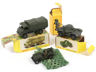 Lot 297 - DINKY TOYS (FRANCE) (3)