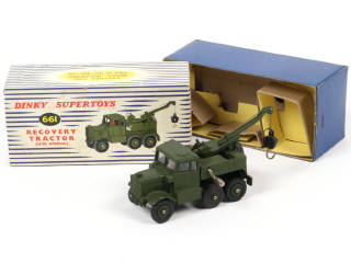 Lot 170 - DINKY TOYS (GB) (1)