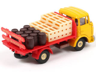 Lot 269 - DINKY TOYS (FRANCE) (1)
