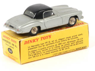 Lot 265 - DINKY TOYS (FRANCE) (1)