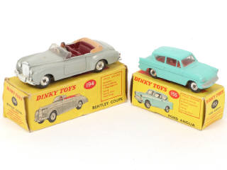 Lot 178 - DINKY TOYS (GB) (2)