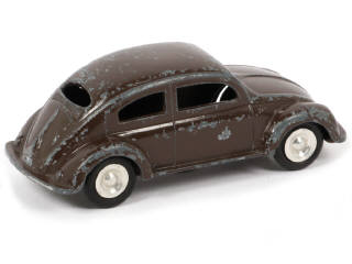 Lot 115 - LION-CAR (PAYS-BAS) (1)