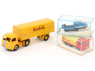 Lot 194 - MAJORETTE (FRANCE) (3)