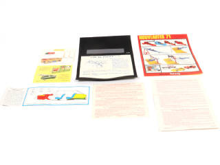 Lot 11 - DINKY TOYS (9)