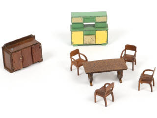 Lot 240 - DINKY TOYS (FRANCE) (7)
