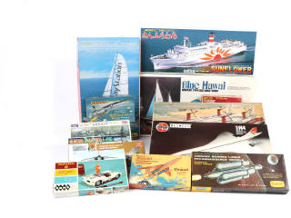 Lot 48 - DIVERS (14)