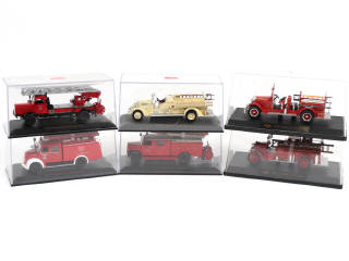 Lot 232 - SIGNATURE MODELS (CHINE) (6)