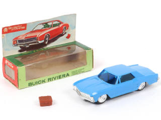 Lot 201 - LUCKY (HONG KONG) (1)