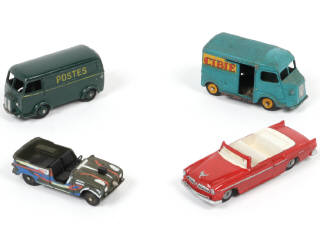 Lot 273 - DINKY TOYS (FRANCE) (4)