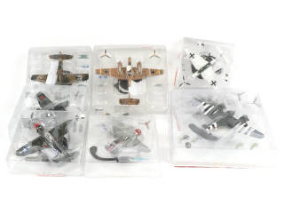 Lot 165 - DIVERS (33)