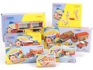 Lot 205 - CORGI TOYS (GB) (6)