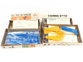 Lot 23 - WILLIAMS (USA) (6)