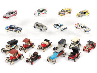 Lot 142 - DIVERS (18)