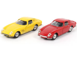 Lot 265 - DINKY TOYS (FRANCE) (2)