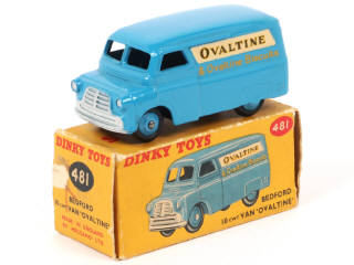 Lot 199 - DINKY TOYS (GB) (1)