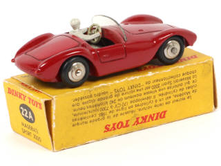 Lot 219 - DINKY TOYS (FRANCE) (1)
