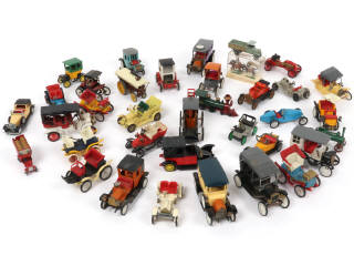 Lot 33 - DIVERS (50)