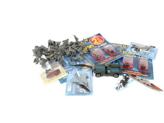 Lot 5 - DIVERS (30)