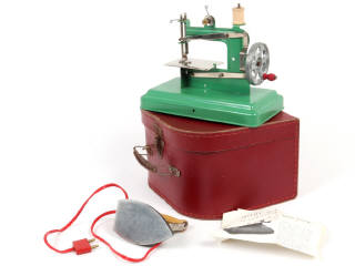 Lot 32 - DIVERS (22)