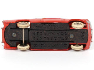Lot 225 - DINKY TOYS (FRANCE) (1)
