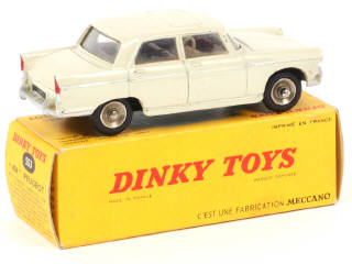 Lot 345 - DINKY TOYS (FRANCE) (1)