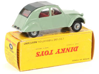 Lot 359 - DINKY TOYS (FRANCE) (1)