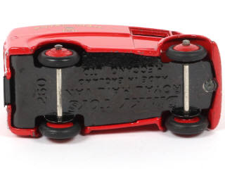 Lot 145 - DINKY TOYS (GB) (1)