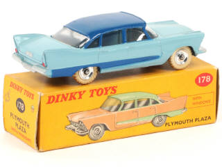 Lot 106 - DINKY TOYS (GB) (1)
