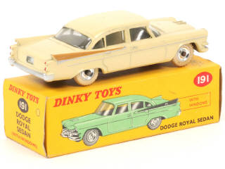 Lot 118 - DINKY TOYS (GB) (1)