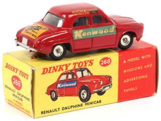 Lot 129 - DINKY TOYS (GB) (1)