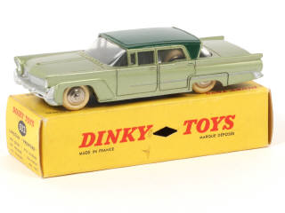 Lot 300 - DINKY TOYS (FRANCE) (1)