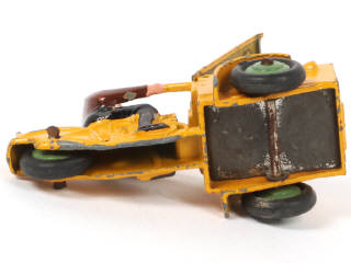 Lot 162 - DINKY TOYS (FRANCE) (1)